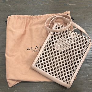 Cream Lattice Design Women's Bag